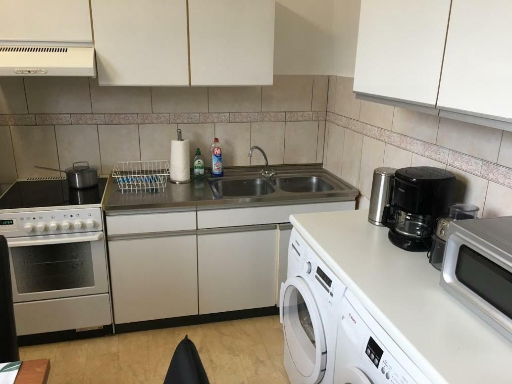 Stylish Apartment In The Heart Of 함브루크 외부 사진